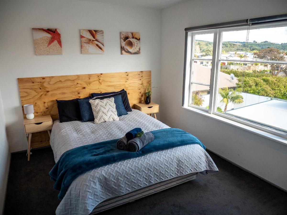 Surf N Stay Whangamata Bagian luar foto