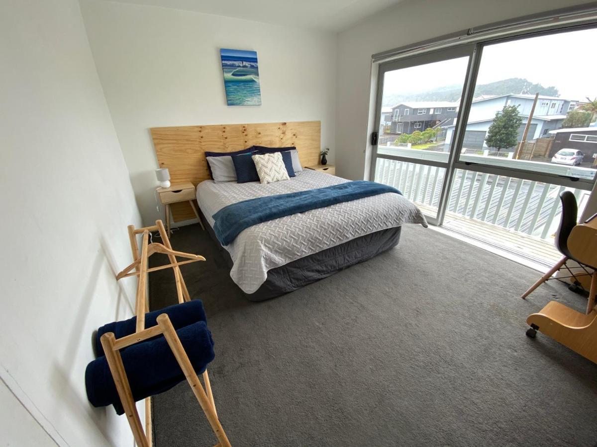 Surf N Stay Whangamata Bagian luar foto