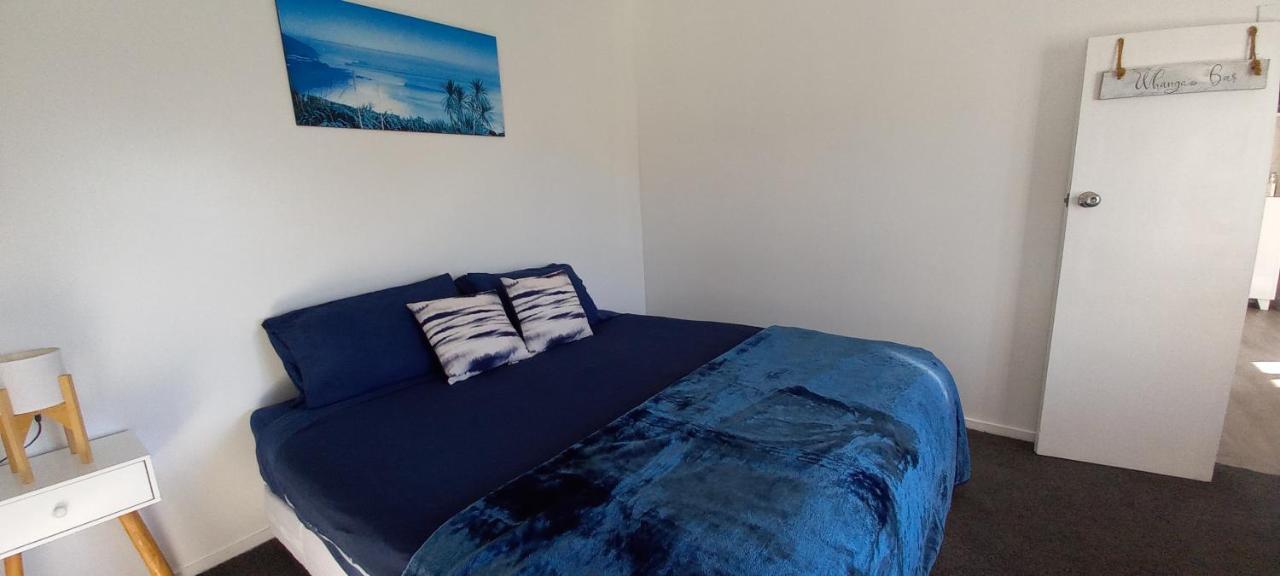 Surf N Stay Whangamata Bagian luar foto